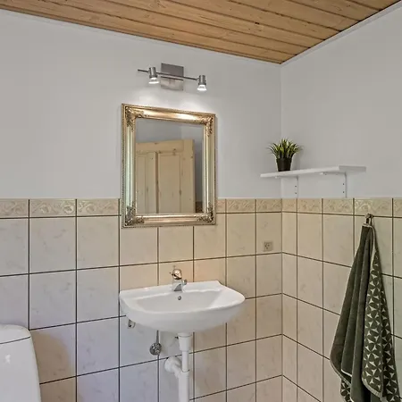 Holiday home Etta - 957m From The Sea By Interhome